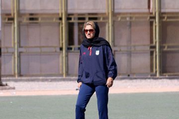 سرمربی بم: افزایش قراردادها چالش تازه در لیگ فوتبال زنان است