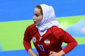 جدا شدن یکی از دختران هندبال ایران از تیم ملی در اسپانیا!